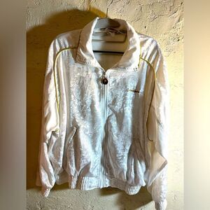 Vintage Ellesse Athletic Jacket Embossed White design w gold piping Zip front